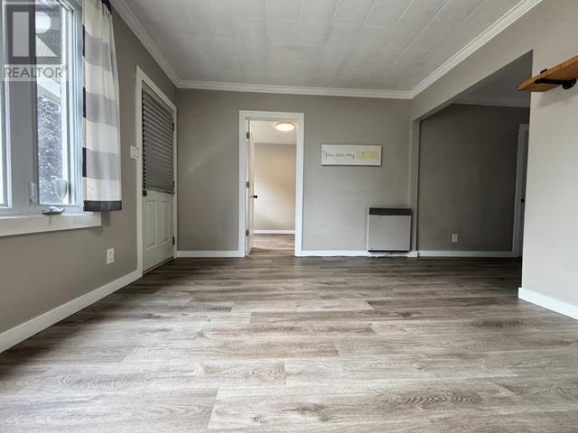 330 Franklin ST - 5