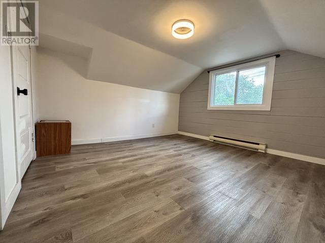 330 Franklin ST - 16