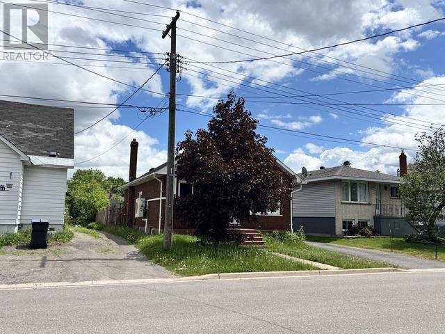 330 Franklin ST - 3