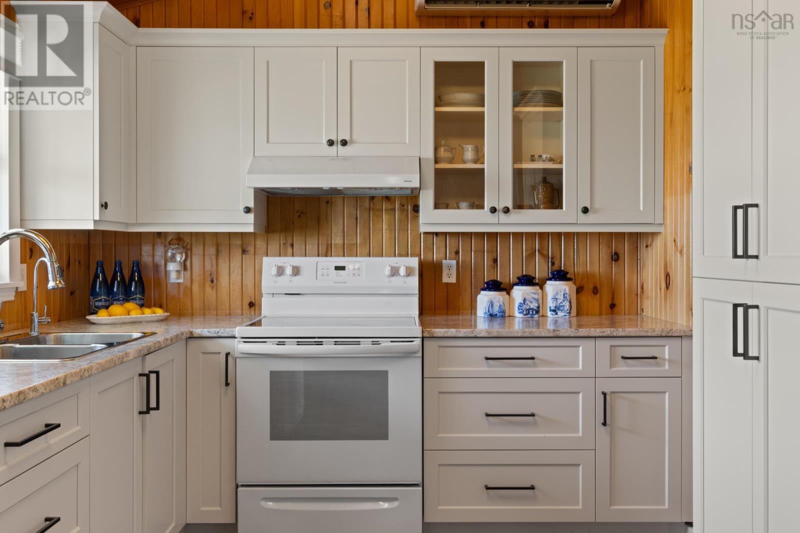27 Island View Crescent - 15