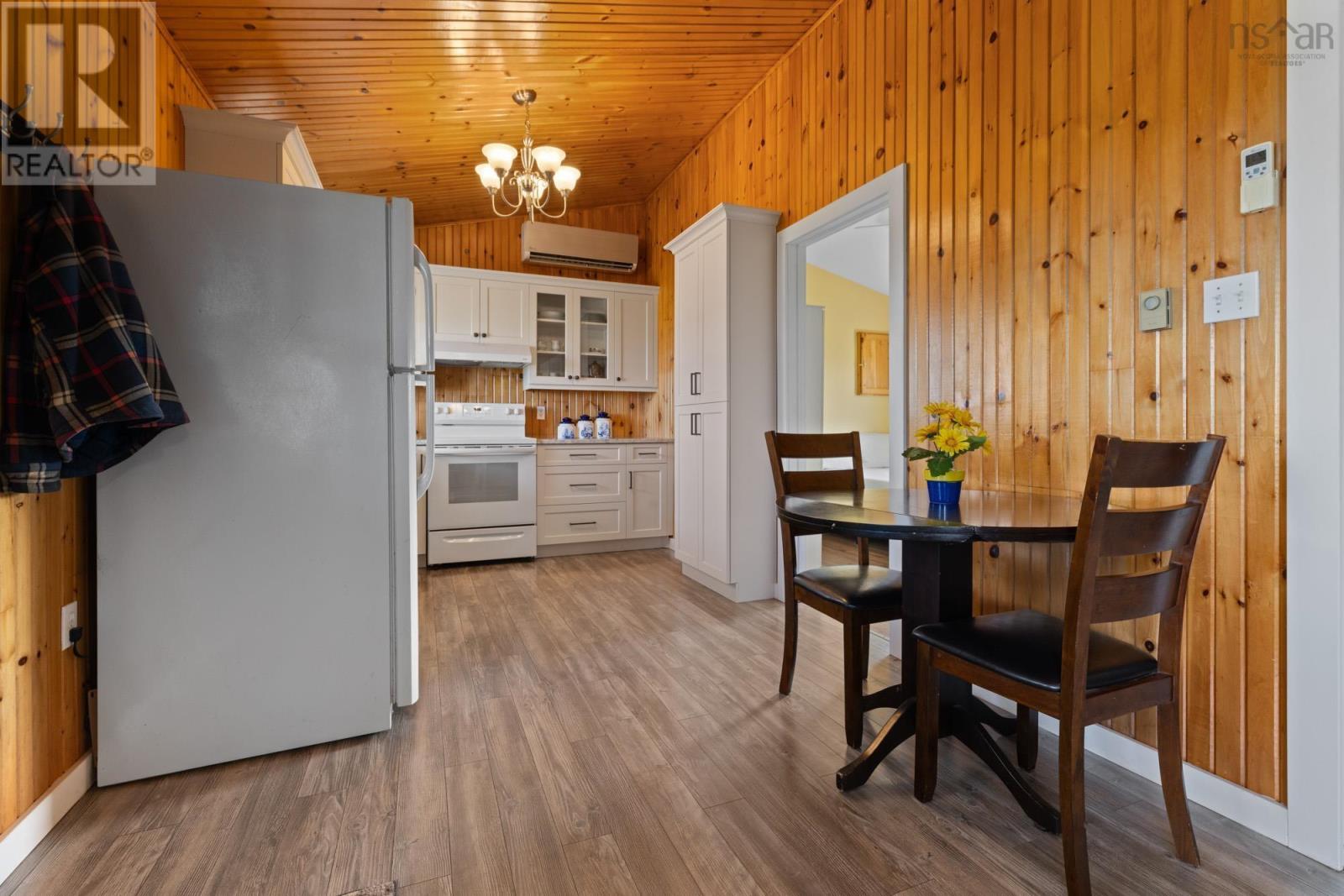 27 Island View Crescent - 13