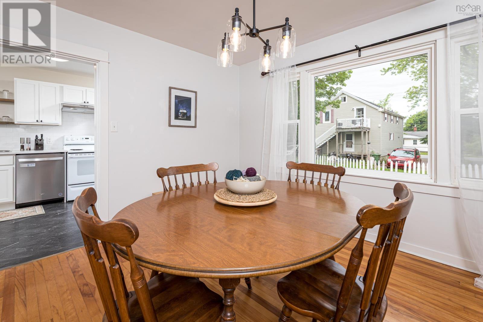 319 Brunswick Street - 12