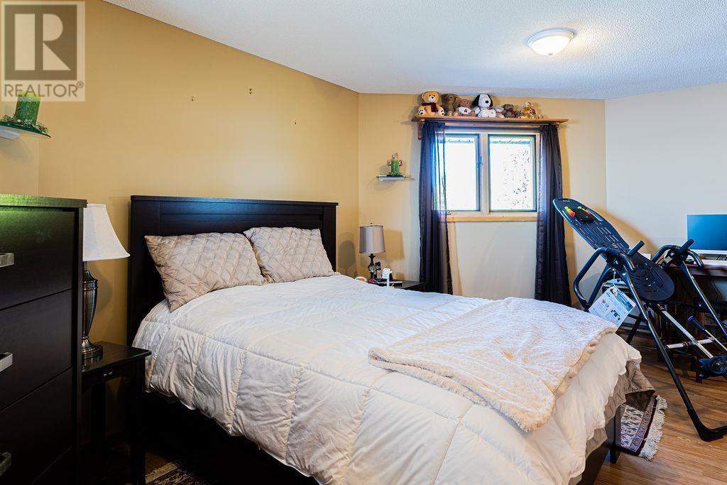 106 ISLAND AVE - 14