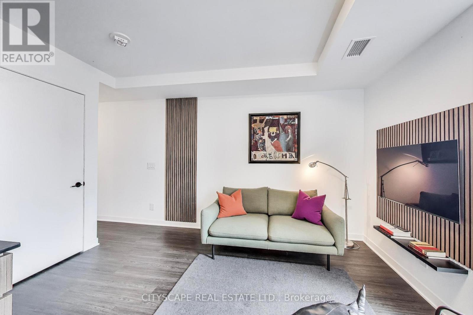 #1210 185 ALBERTA AVENUE - 11