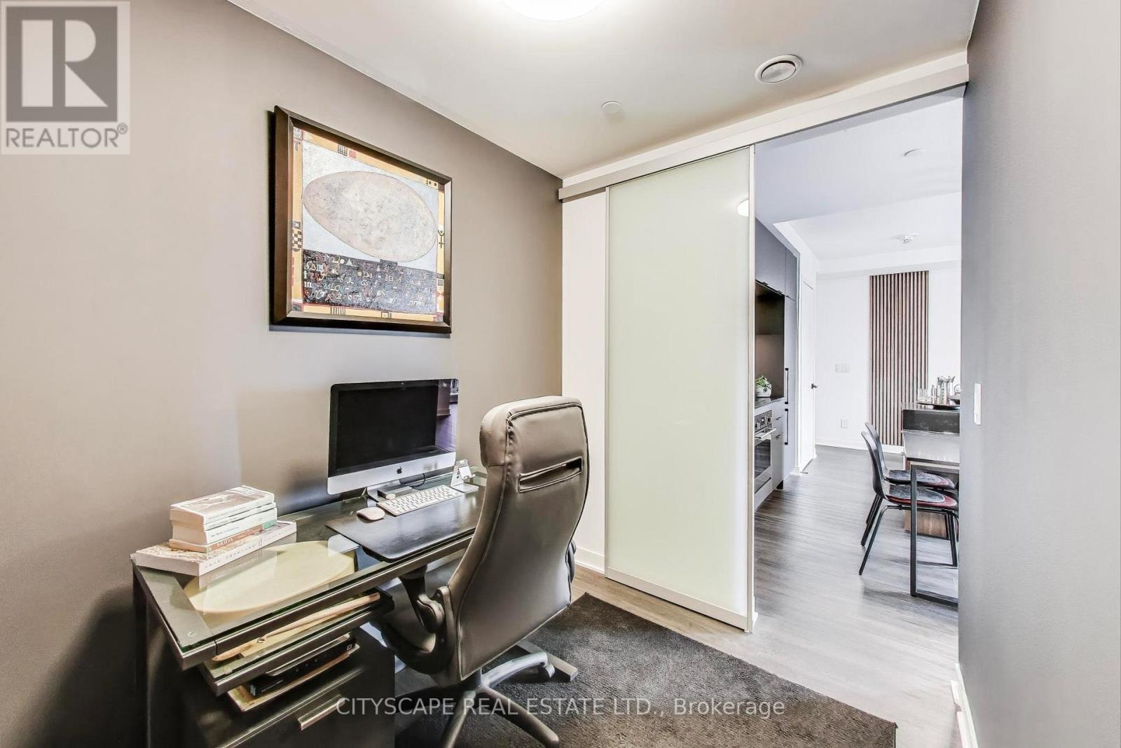 #1210 185 ALBERTA AVENUE - 21
