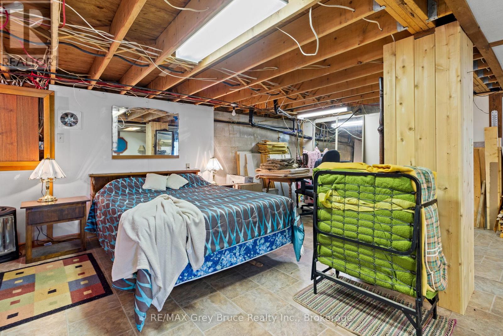 27 HOPE DRIVE - Image 33