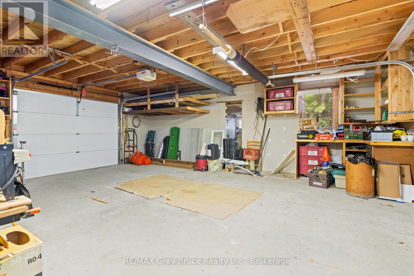 27 HOPE DRIVE - Image 35