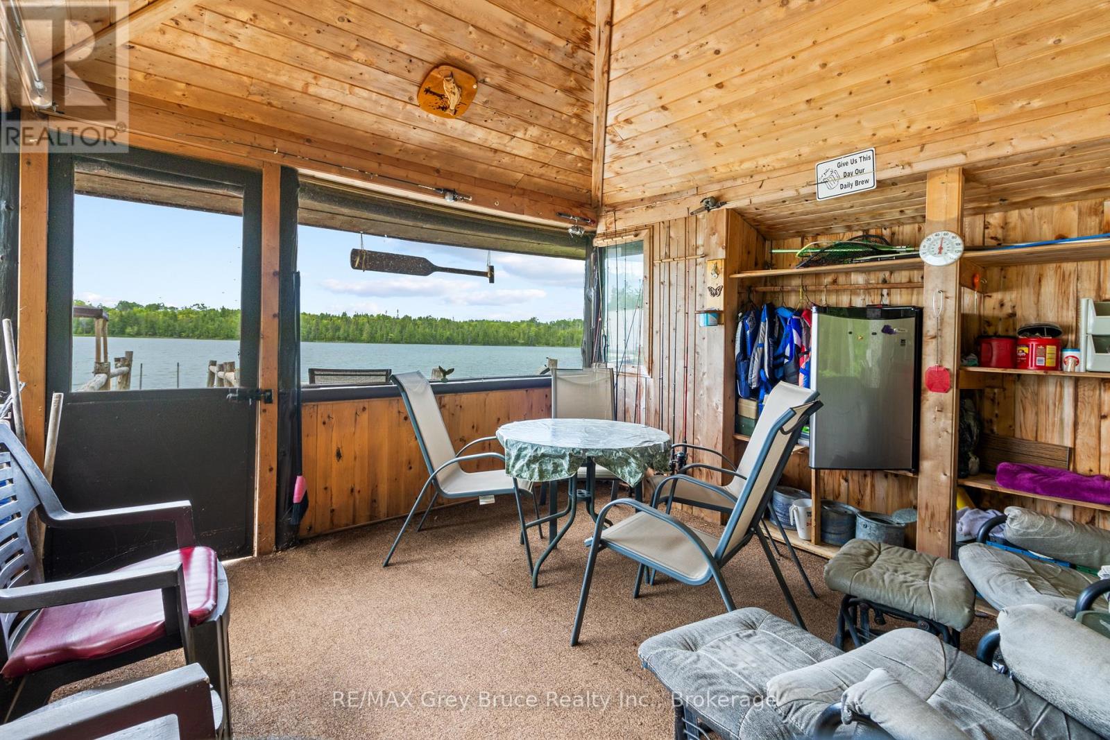 27 HOPE DRIVE - Image 45