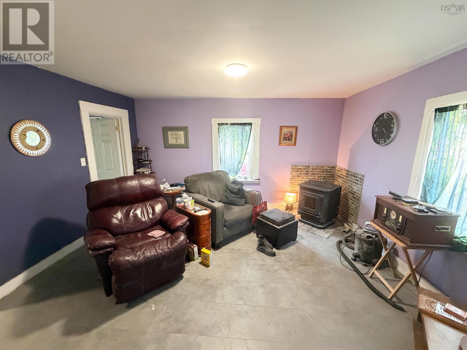 1357 Highway 330 - 10