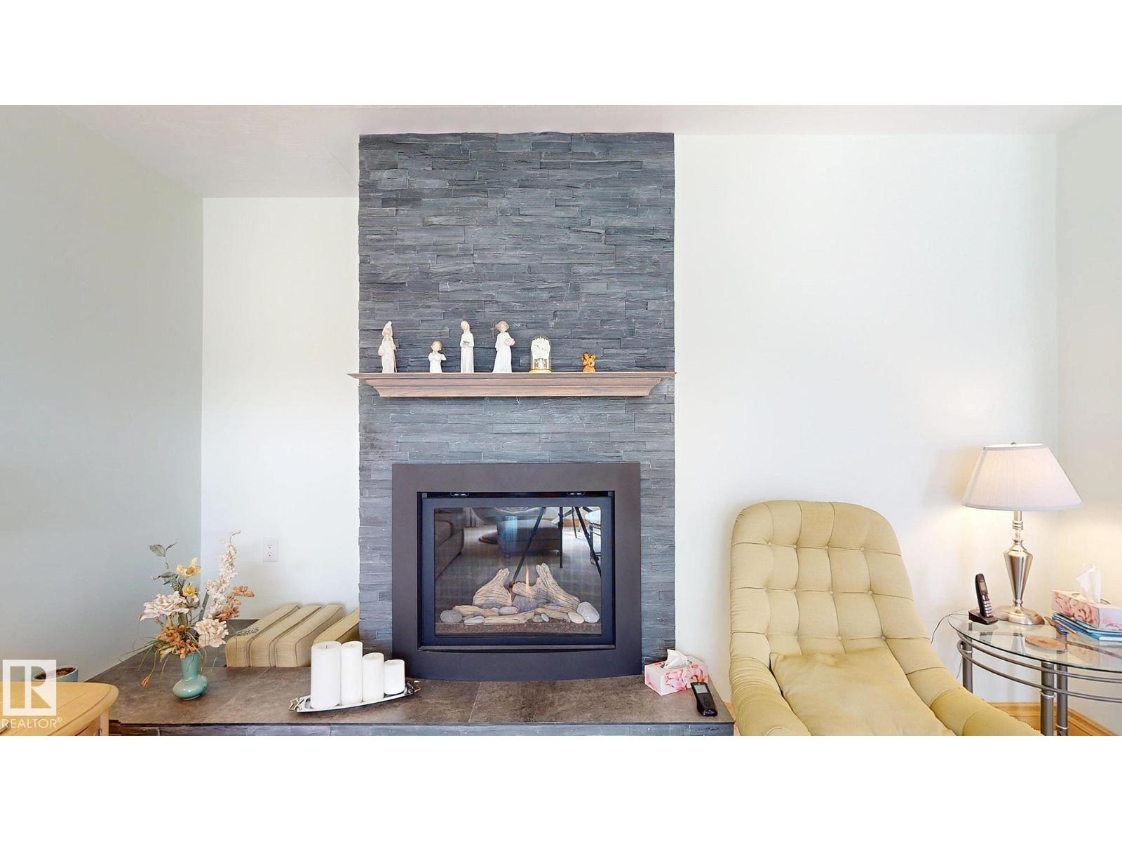 8940 147 ST NW — photo 12