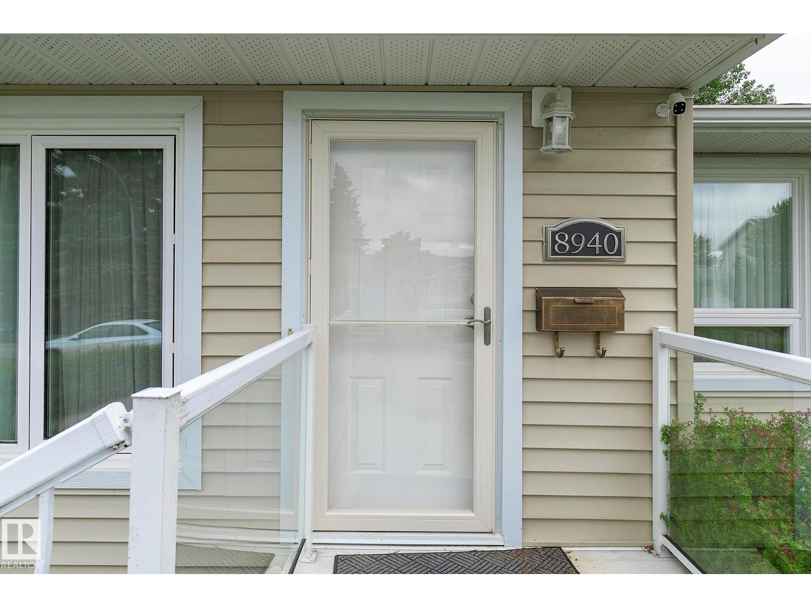 8940 147 ST NW - photo 2