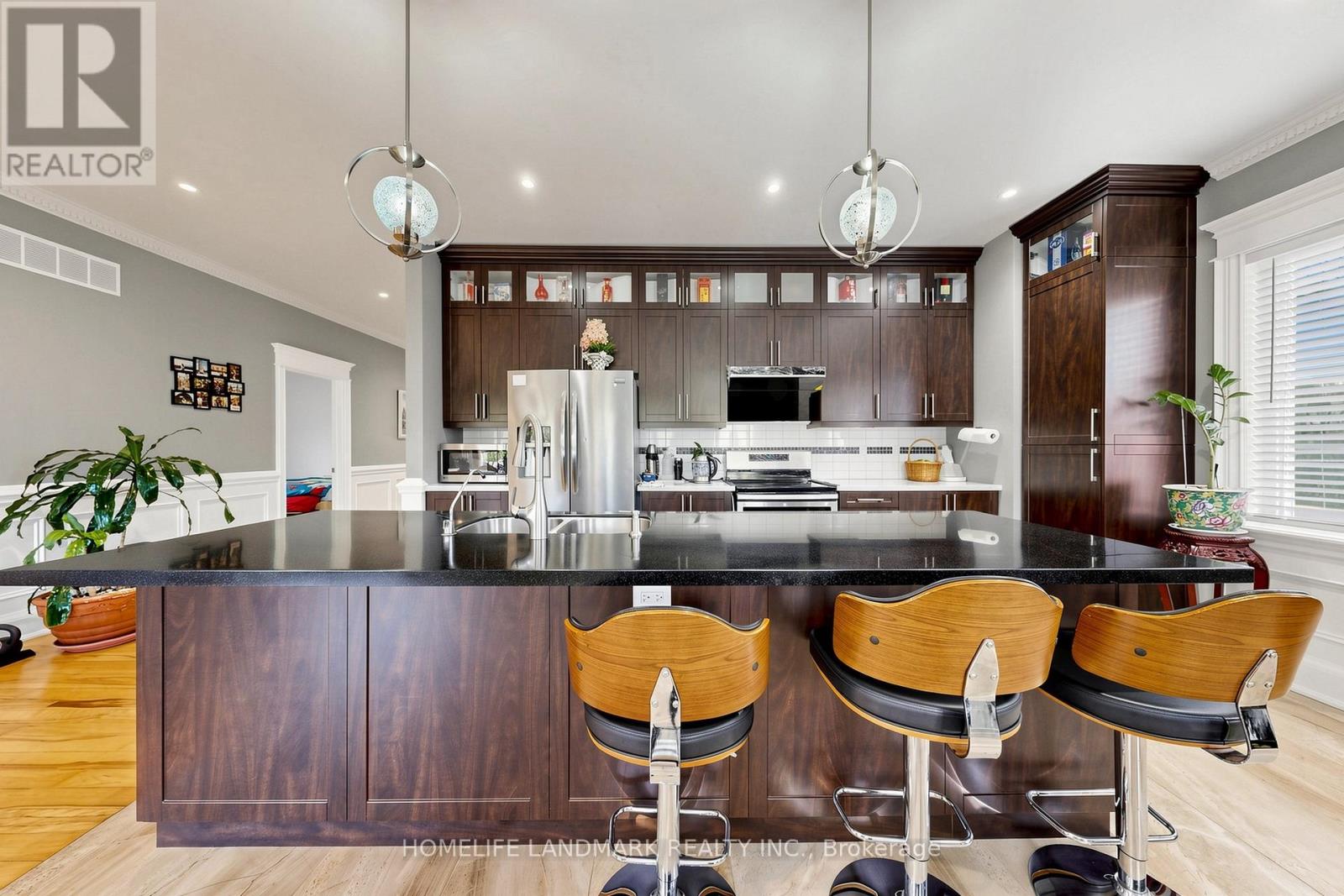 61 IRVING DRIVE - 11