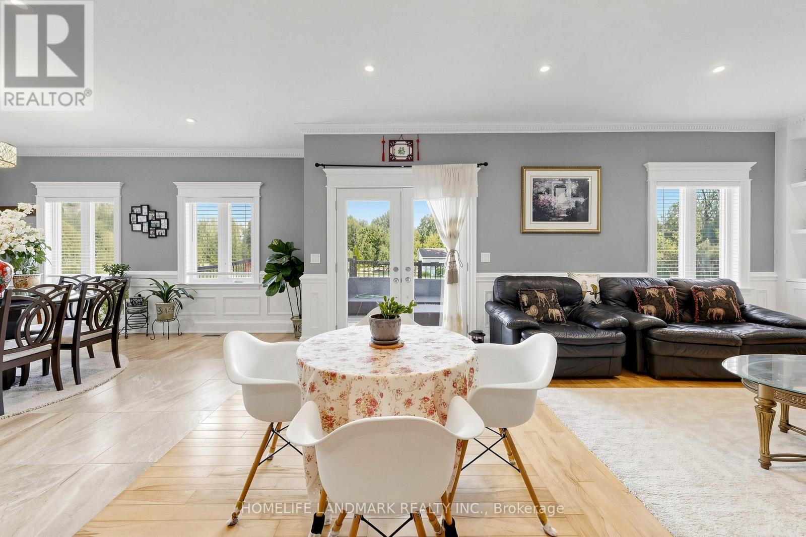 61 IRVING DRIVE - 17