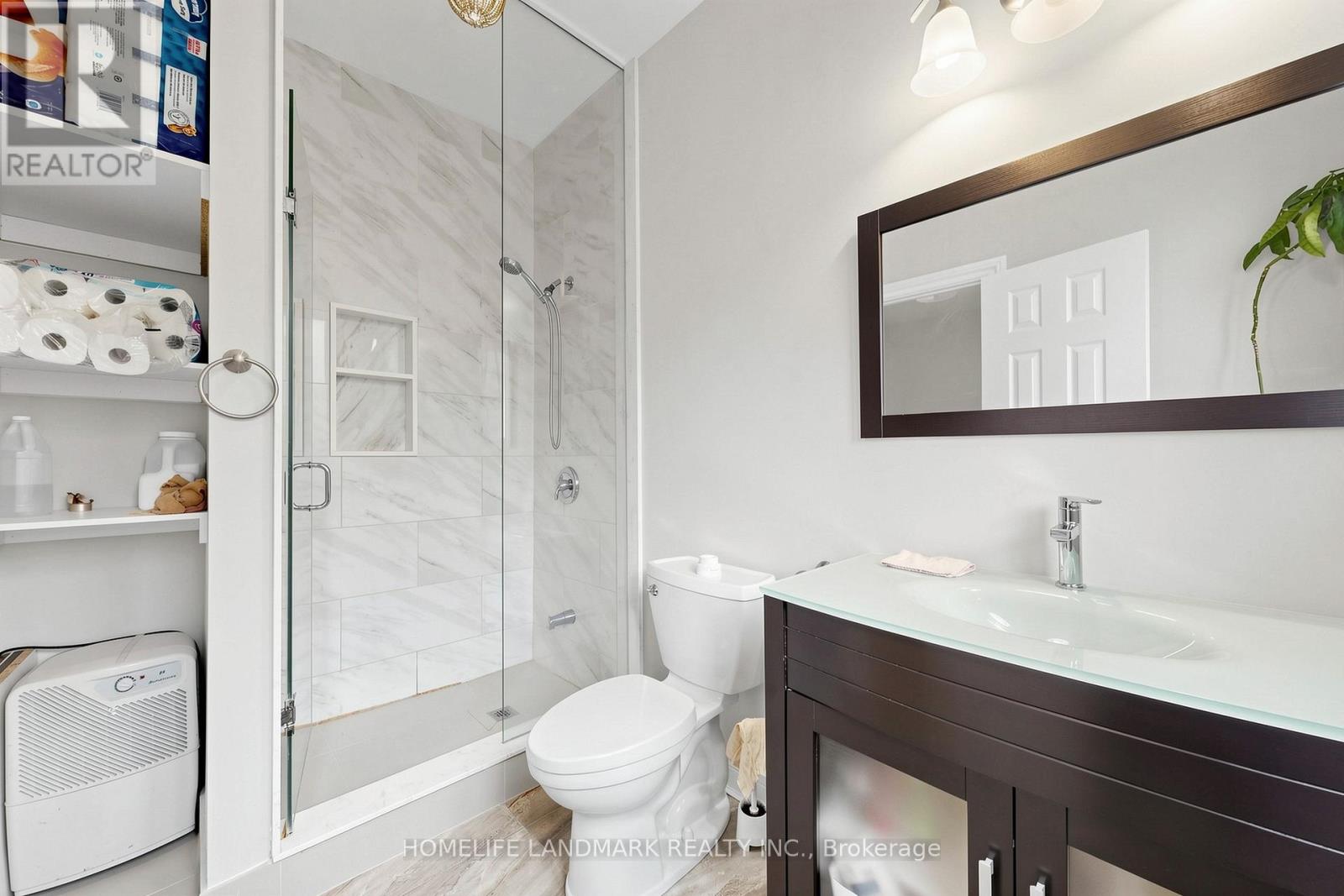 61 IRVING DRIVE - 23