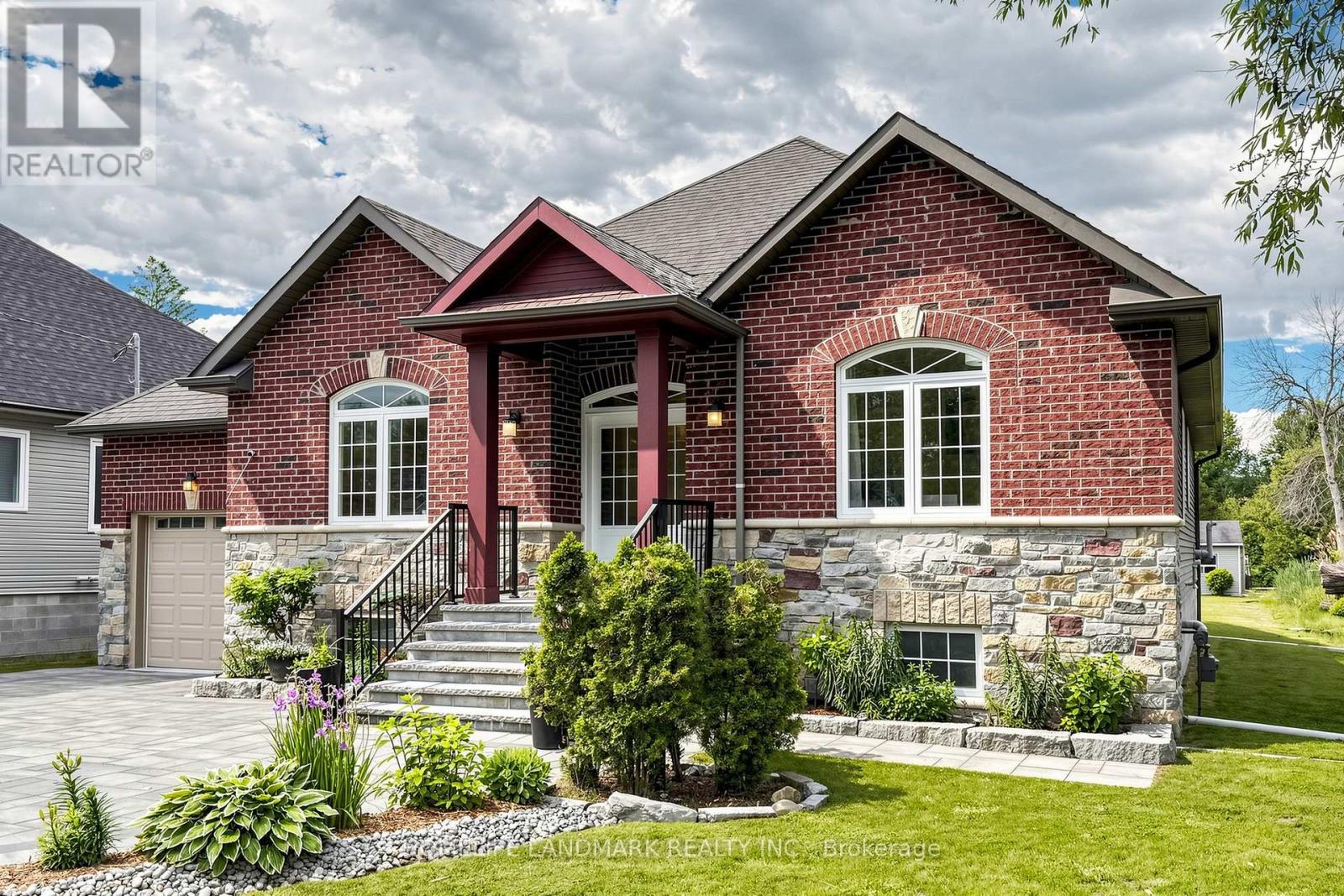 61 IRVING DRIVE - 3