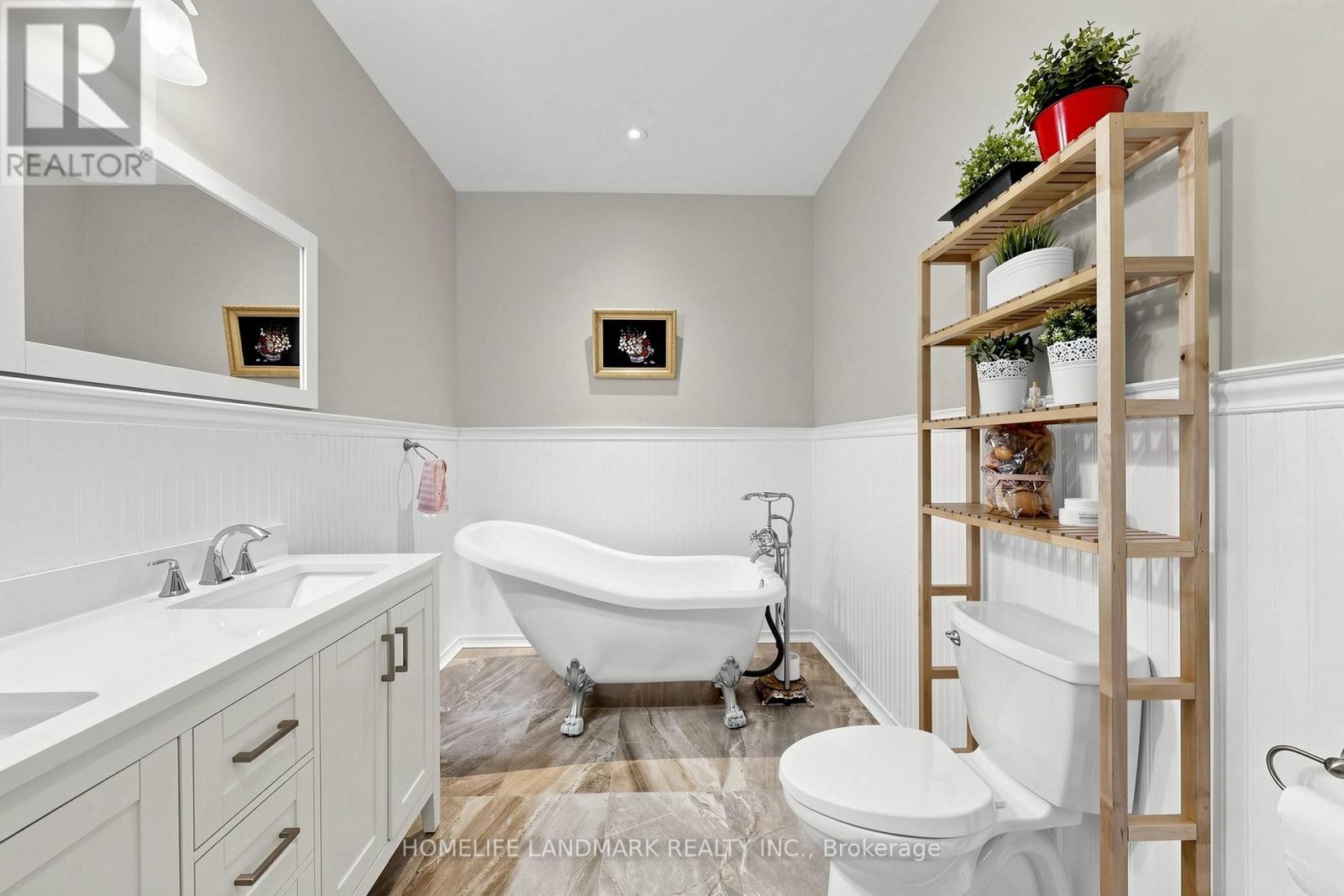 61 IRVING DRIVE - 31