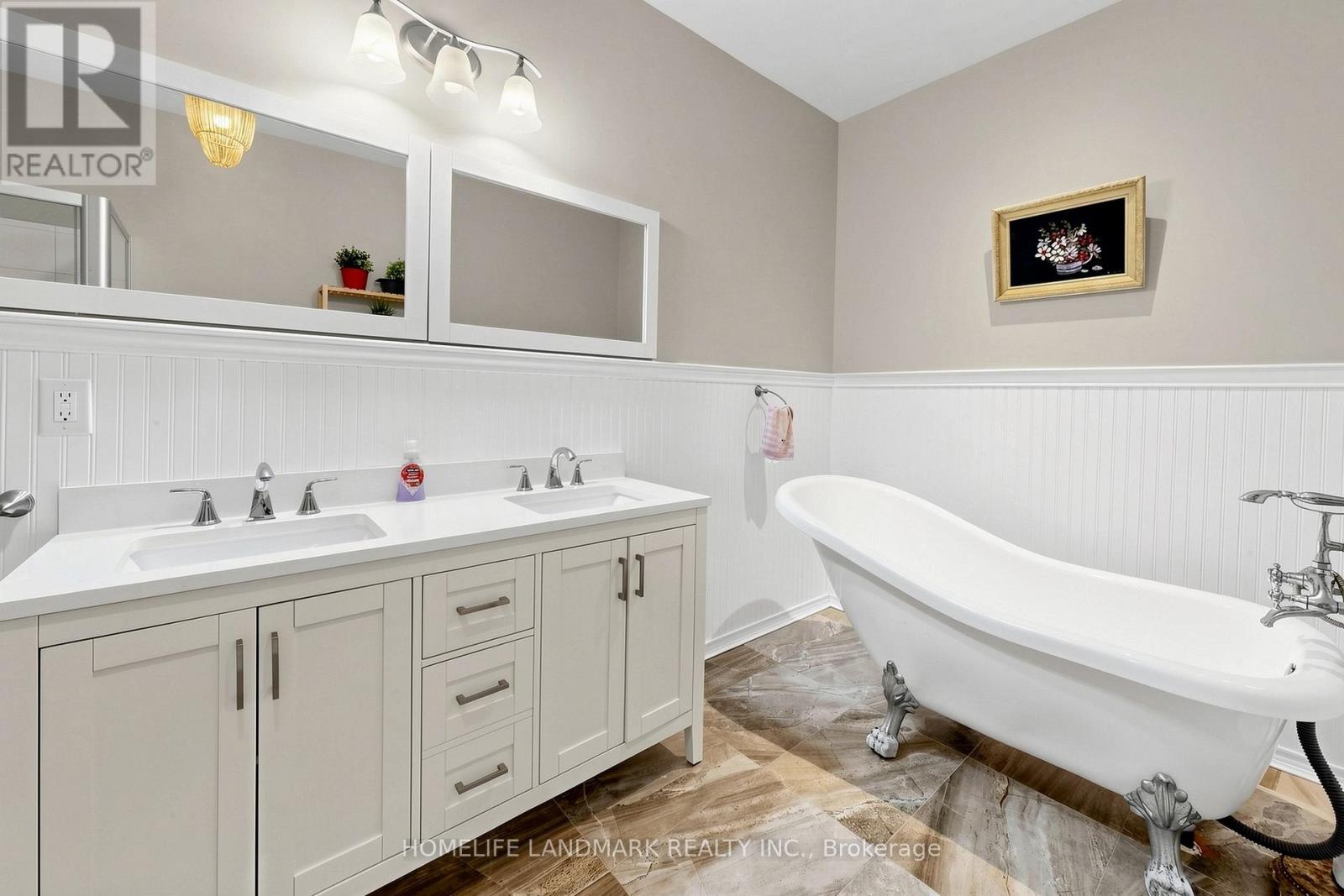 61 IRVING DRIVE - 32