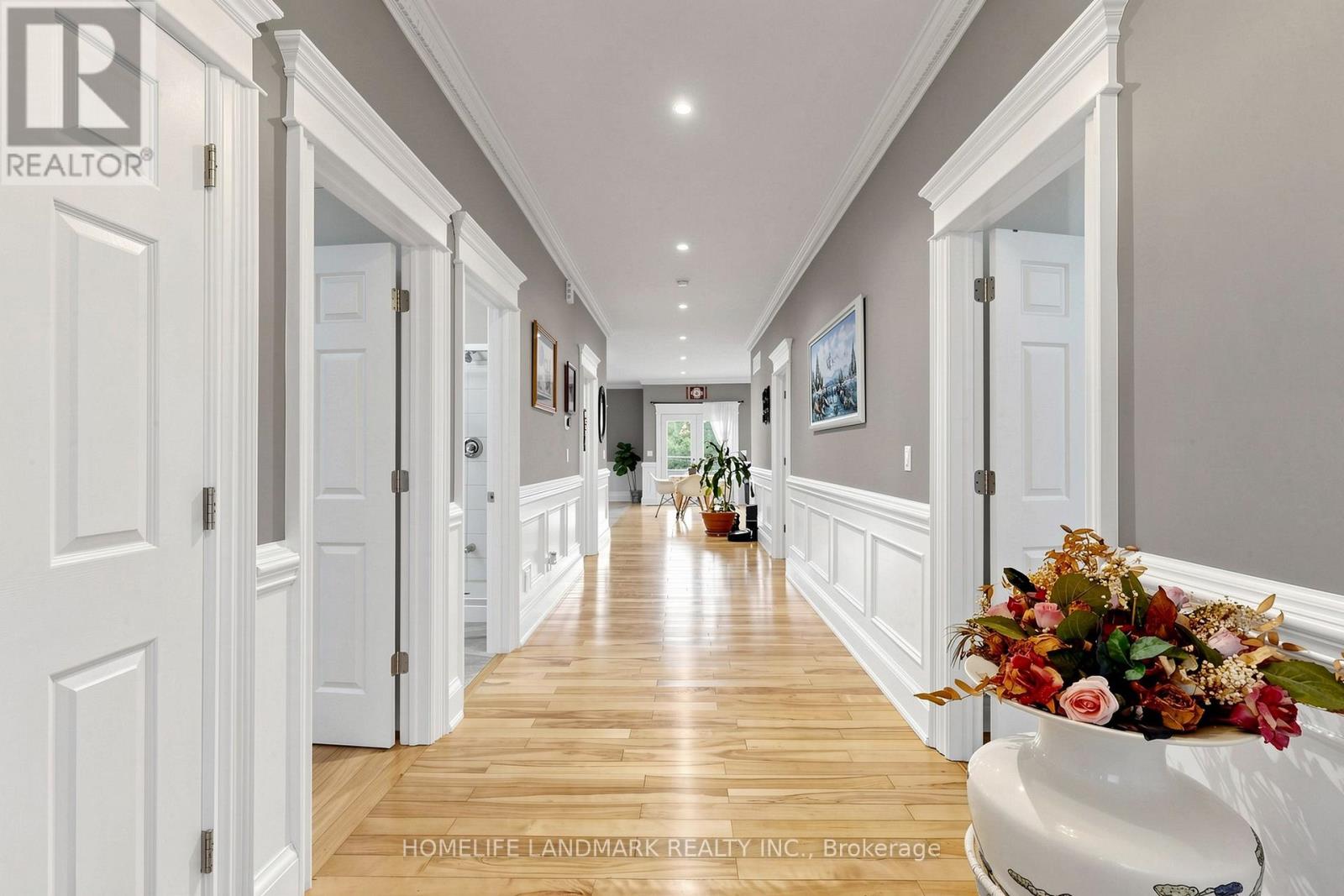 61 IRVING DRIVE - 37