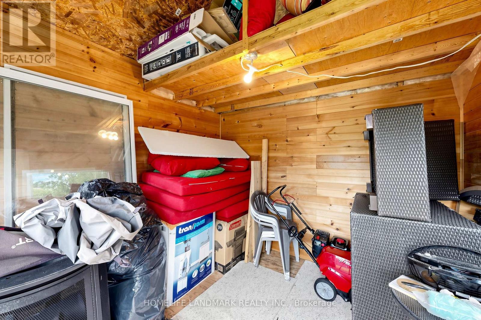 61 IRVING DRIVE - 39