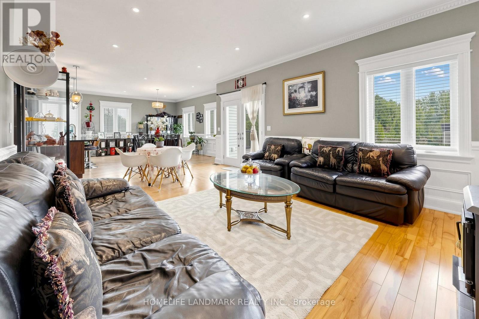 61 IRVING DRIVE - 7