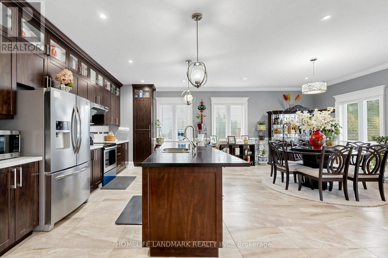 61 IRVING DRIVE - 9