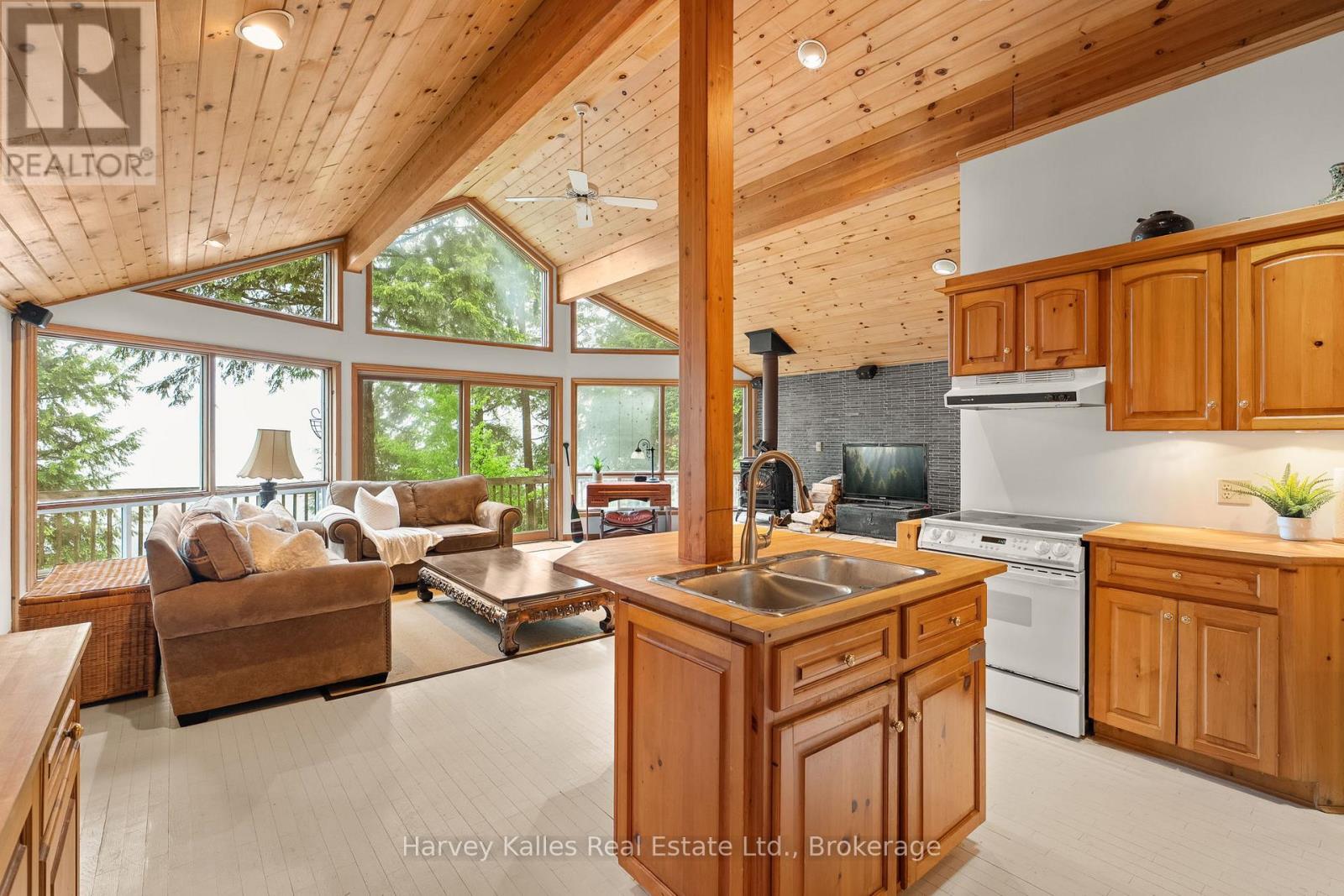 7 BABY LAKE ROAD - 7