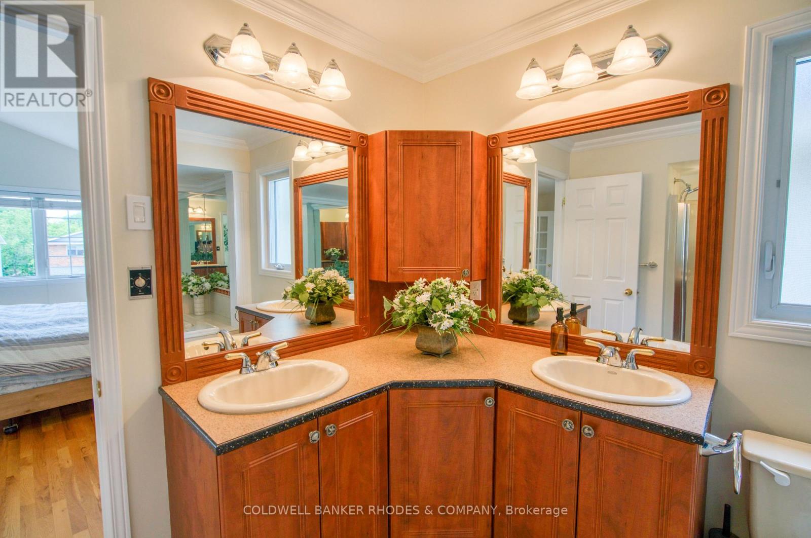 1349 GAULTOIS AVENUE - 25