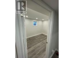 Bsmt - 14 Gemmill Drive, Whitchurch Stouffville, ON L4A2H1 Photo 7