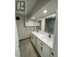 Bsmt - 14 Gemmill Drive, Whitchurch Stouffville, ON L4A2H1 Photo 9