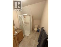 8381 Richardson Crescent, Canal Flats, BC V0B1B0 Photo 27