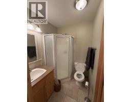 8381 Richardson Crescent, Canal Flats, BC V0B1B0 Photo 32