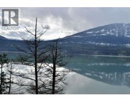 8381 Richardson Crescent, Canal Flats, BC V0B1B0 Photo 57