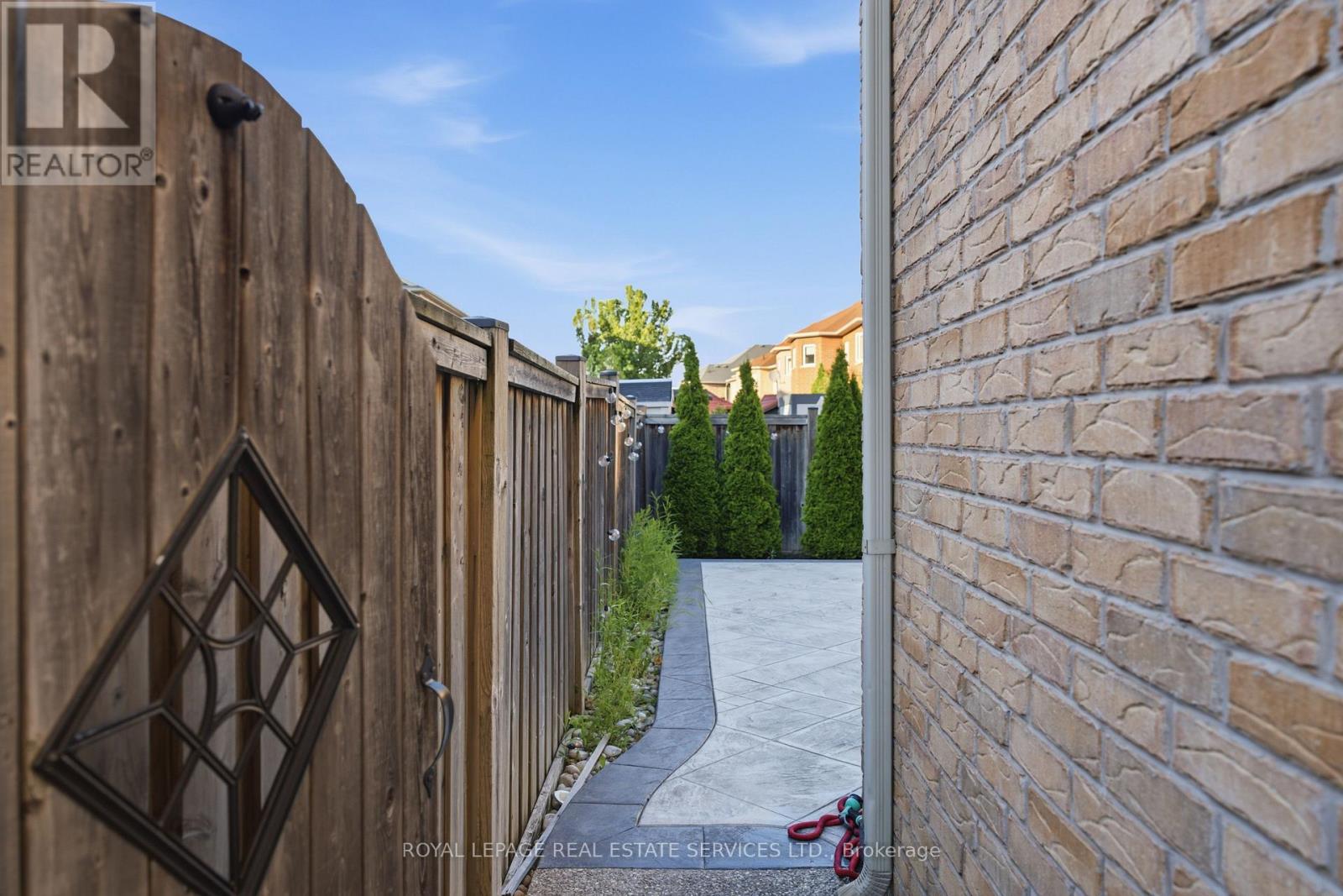 4309 TRAIL BLAZER WAY - 45