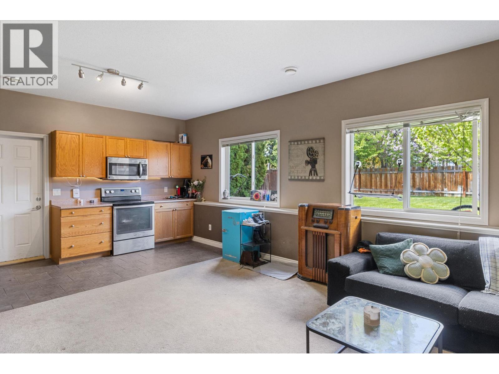534 South Crest Drive - 24
