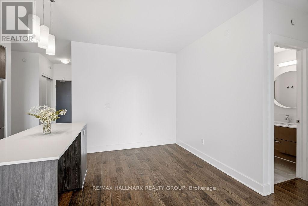 1 Bed, 1 Bath Apartment for Rent in Ottawa – 801 – 255 BAY STREET, Ottawa – MLS# X13472106 - Image 17