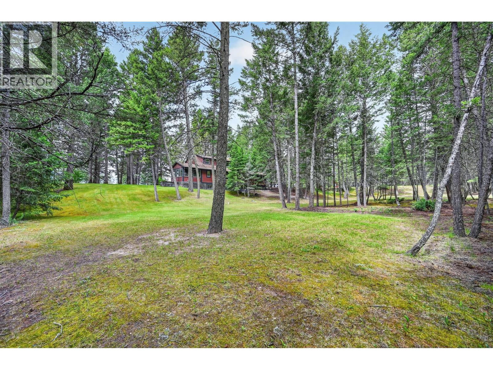 8566 Eacrett Road - 51