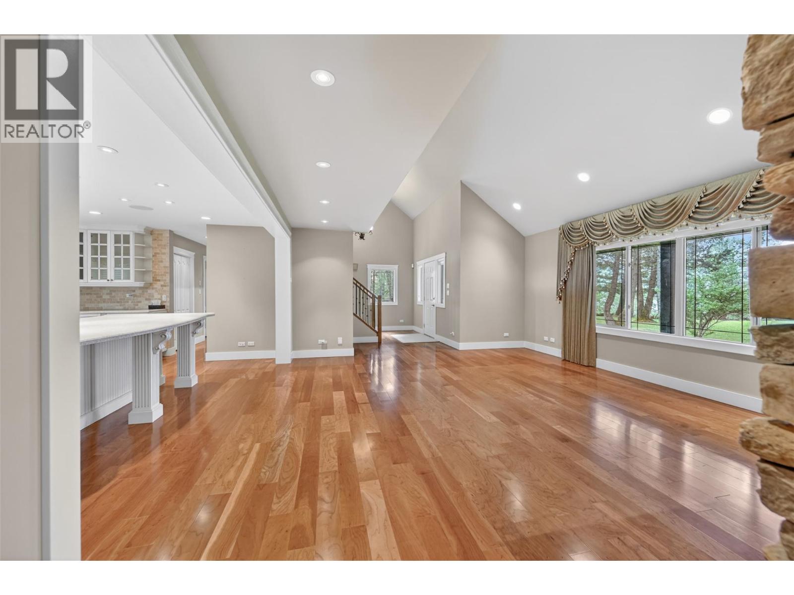 8566 Eacrett Road - 58