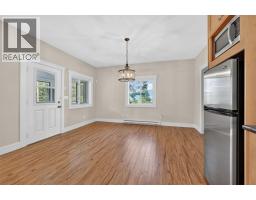 8566 Eacrett Road, Dry Gulch, BC V0A1K2 Photo 20