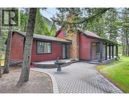 8566 Eacrett Road, Dry Gulch, BC V0A1K2 Photo 55