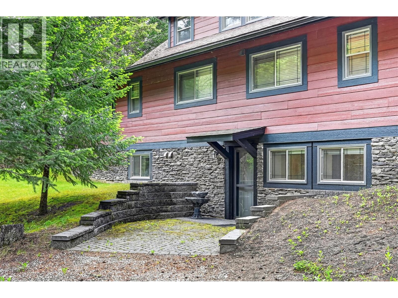 8566 Eacrett Road - 53