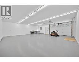 8566 Eacrett Road, Dry Gulch, BC V0A1K2 Photo 32