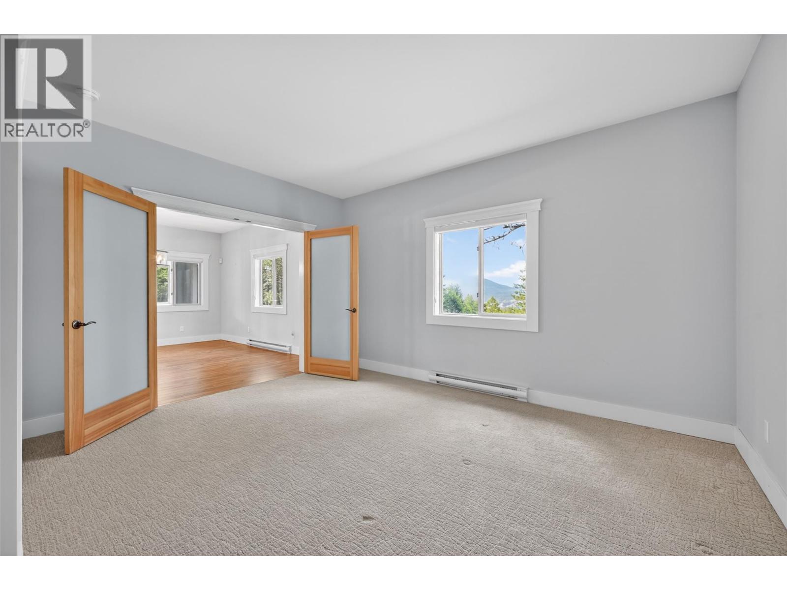 8566 Eacrett Road - 22