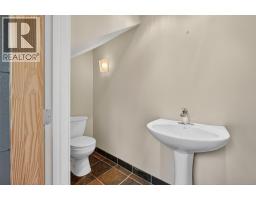 8566 Eacrett Road, Dry Gulch, BC V0A1K2 Photo 79