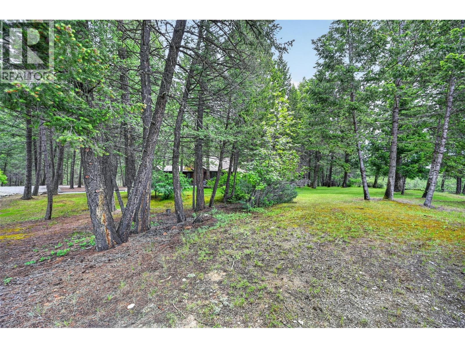 8566 Eacrett Road - 45