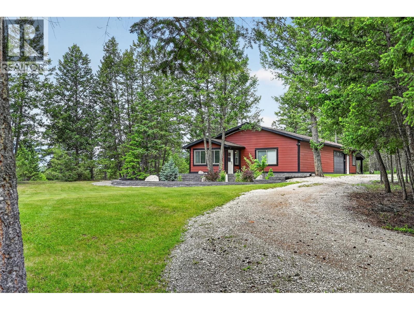 8566 Eacrett Road - 39