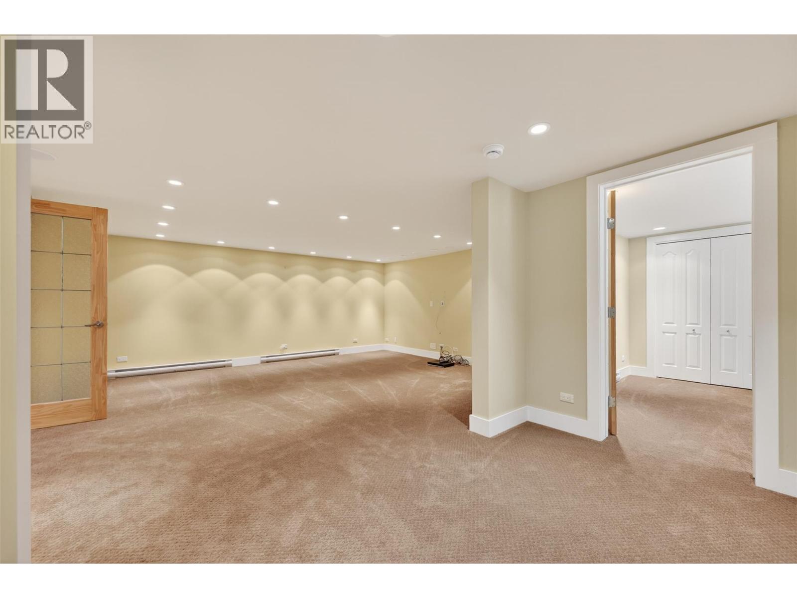 8566 Eacrett Road - 82