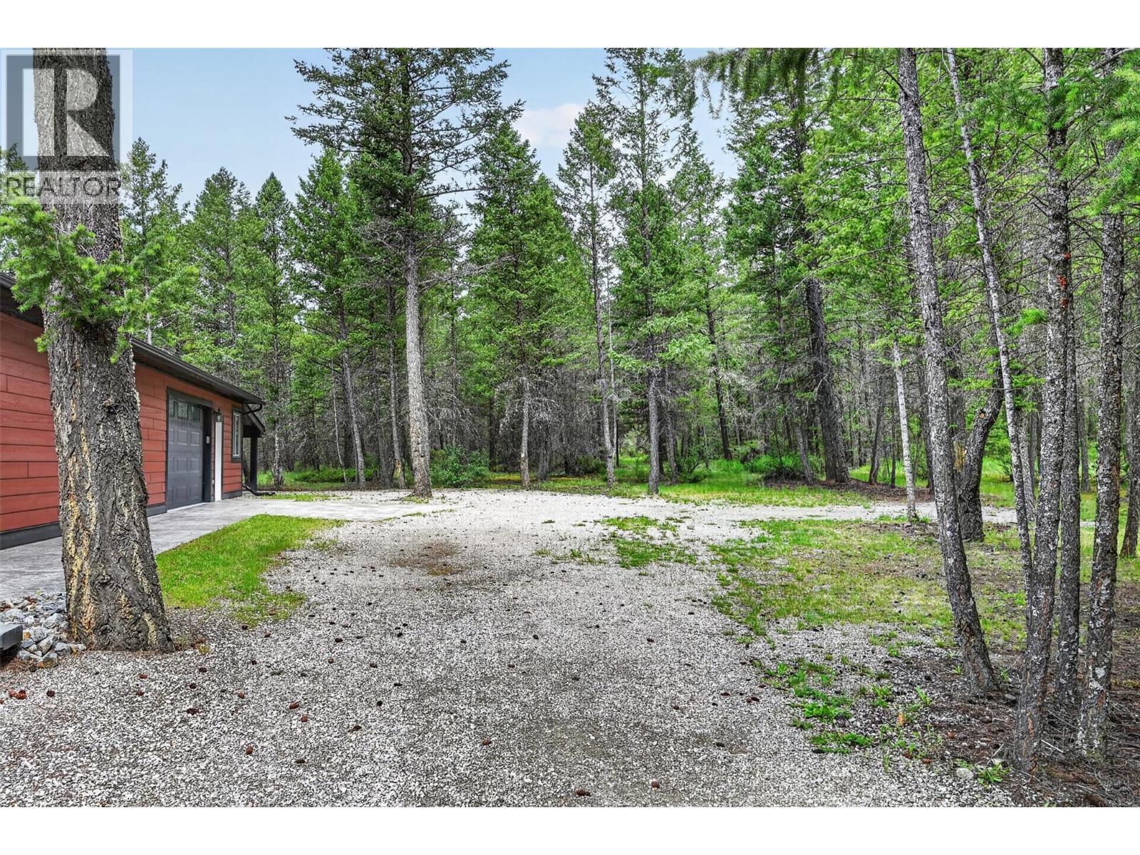 8566 Eacrett Road - 36