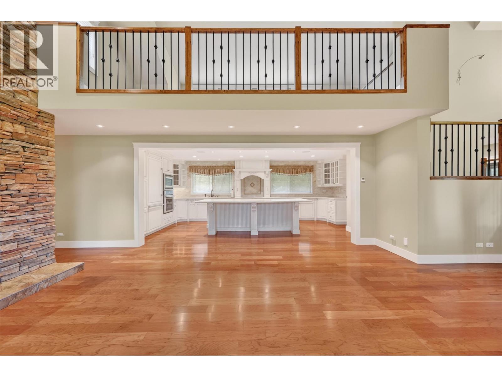 8566 Eacrett Road - 64