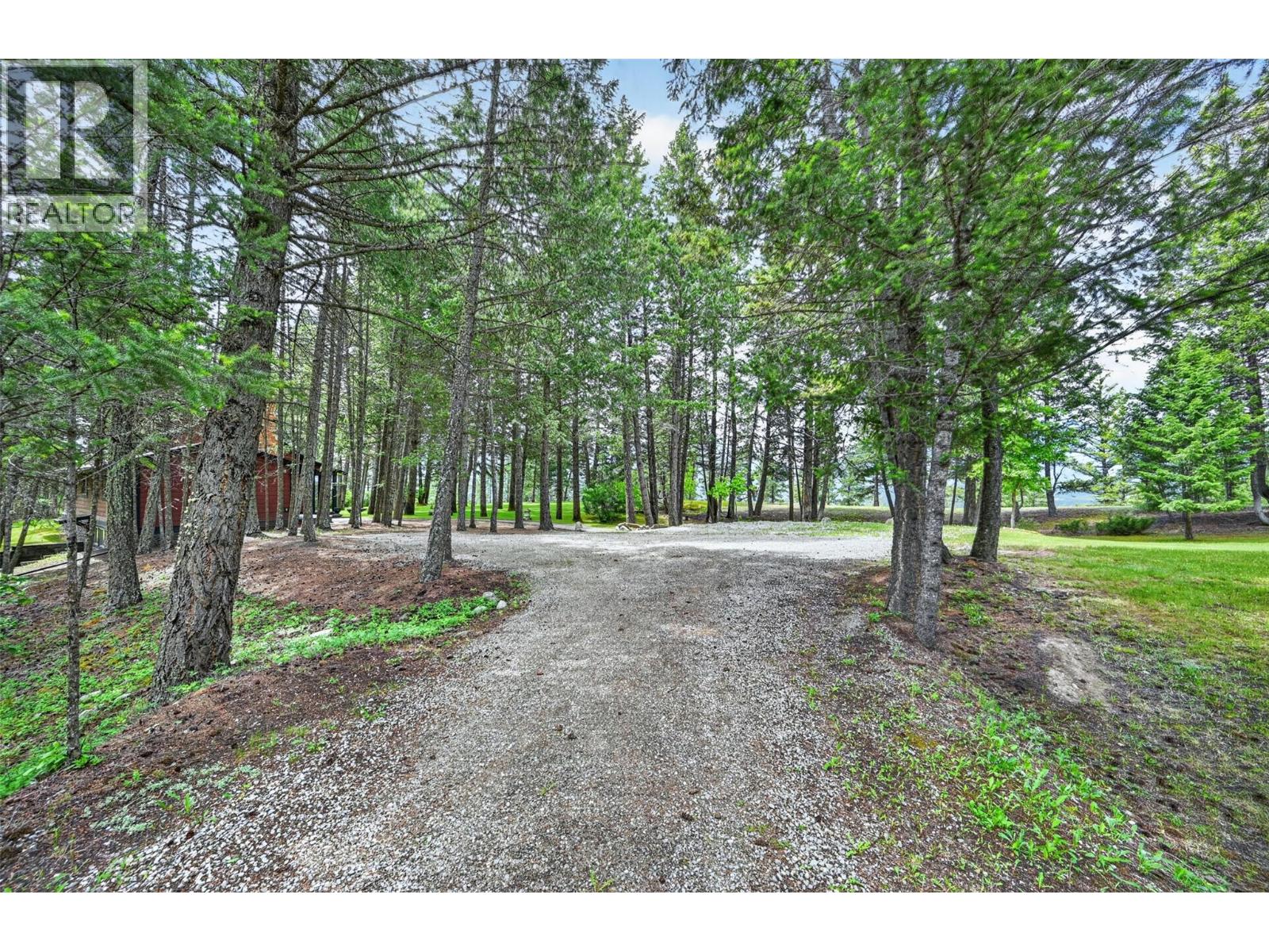8566 Eacrett Road - 93