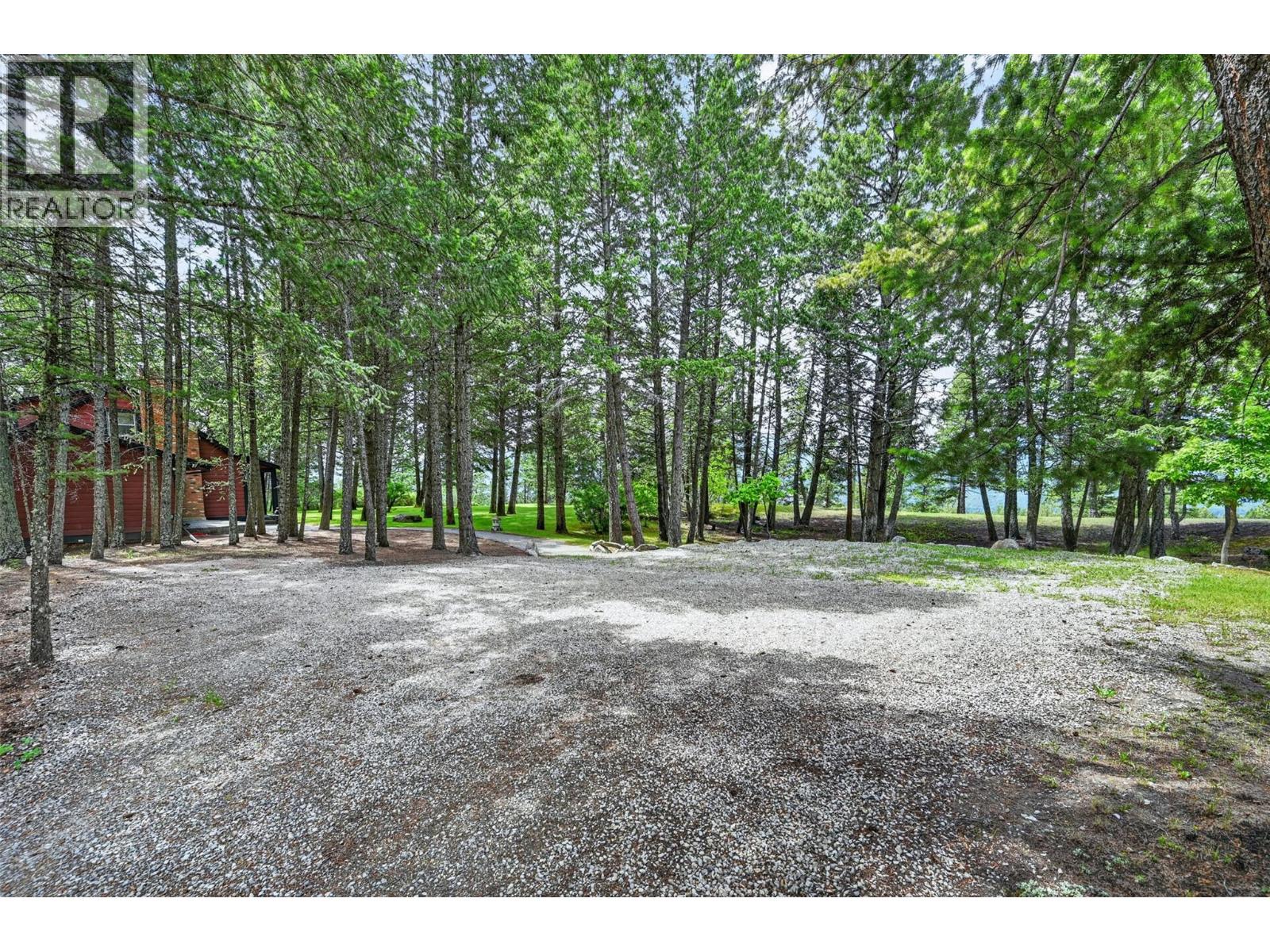 8566 Eacrett Road - 94